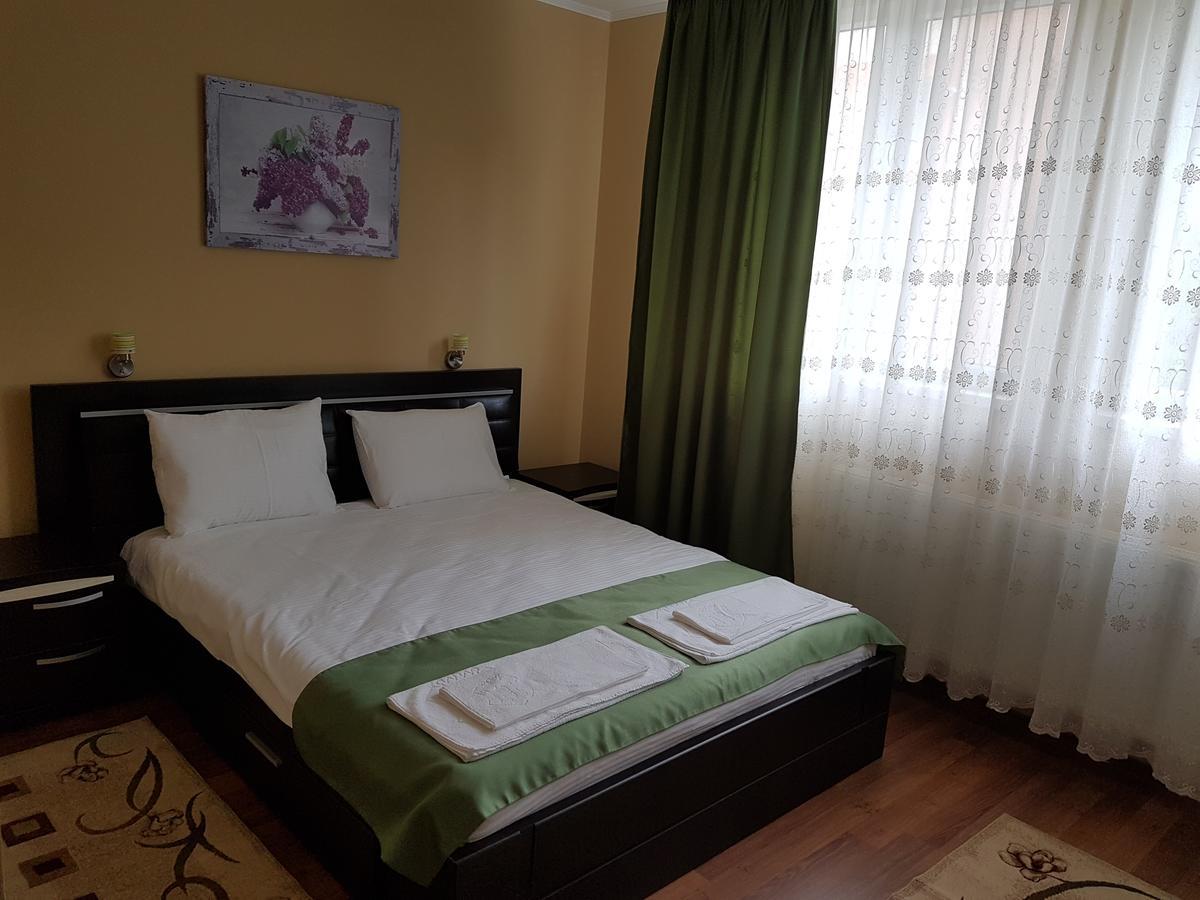 Hotel New Baia Mare Habitación foto
