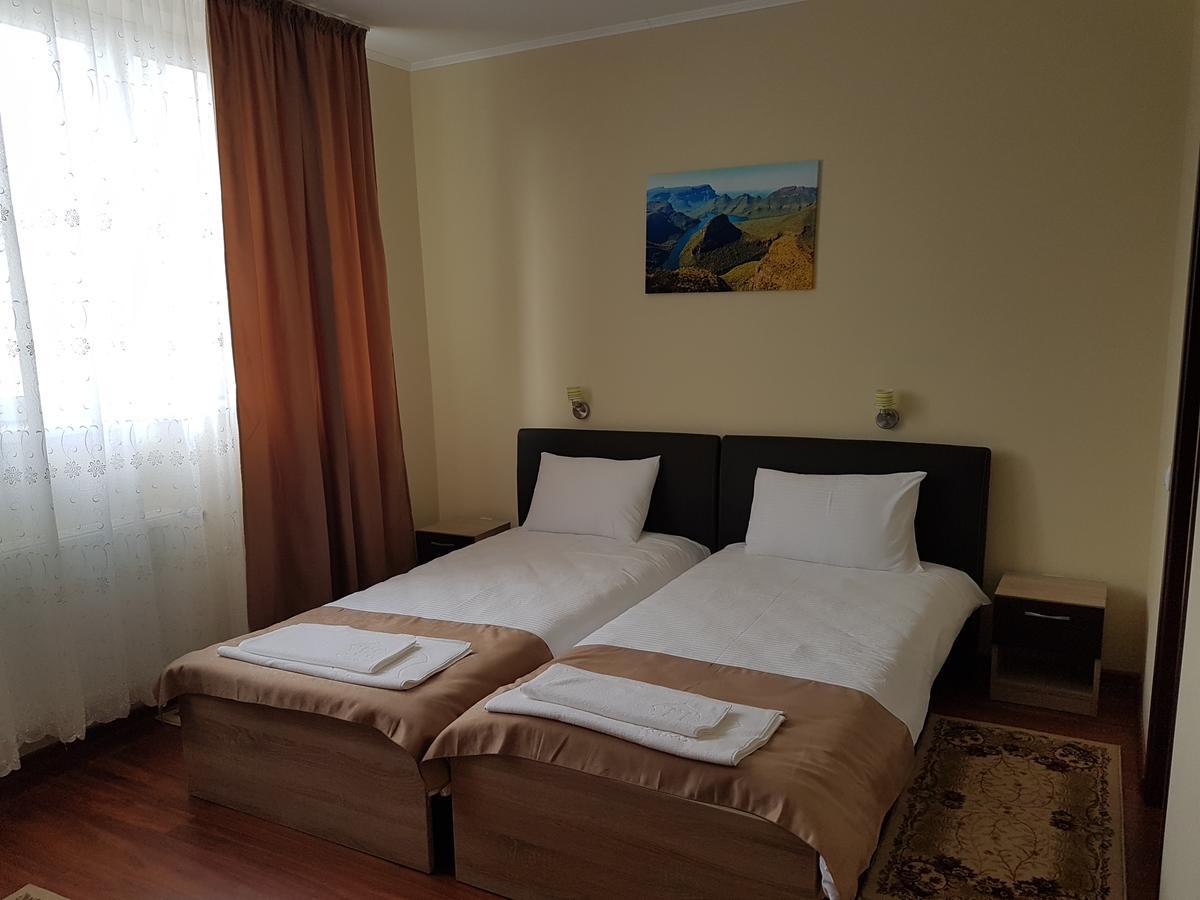 Hotel New Baia Mare Exterior foto